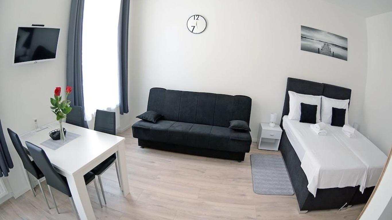 Virtus Apartments and Rooms with Free Private Parking