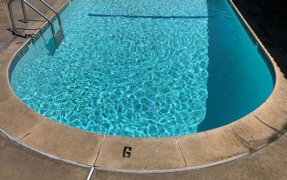 Pool Foto