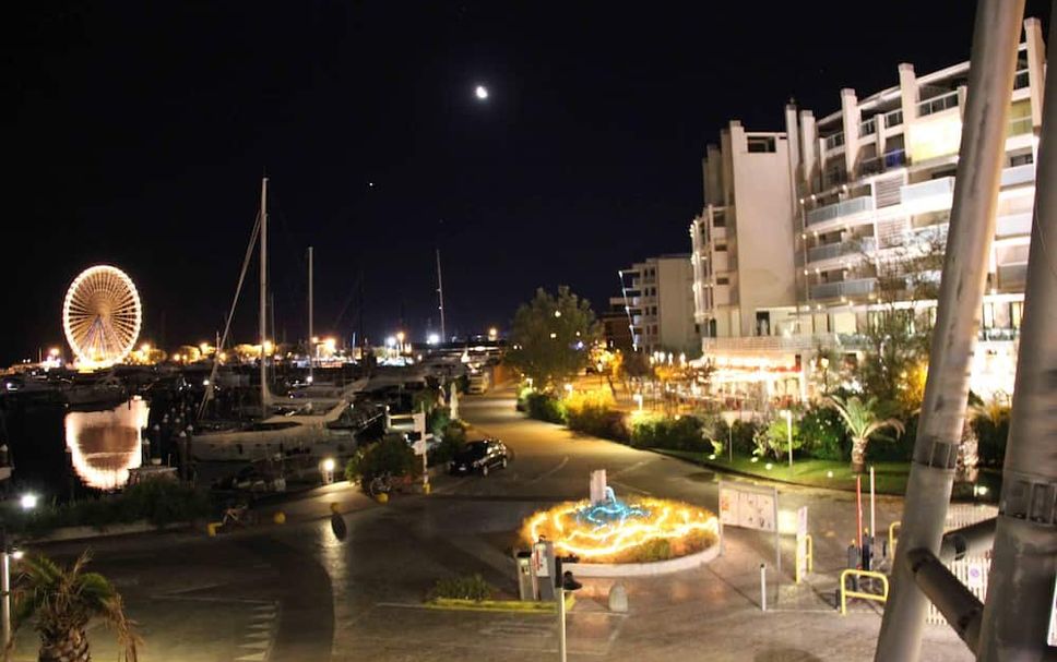 Vista exterior Foto
