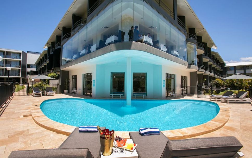 Pool Foto