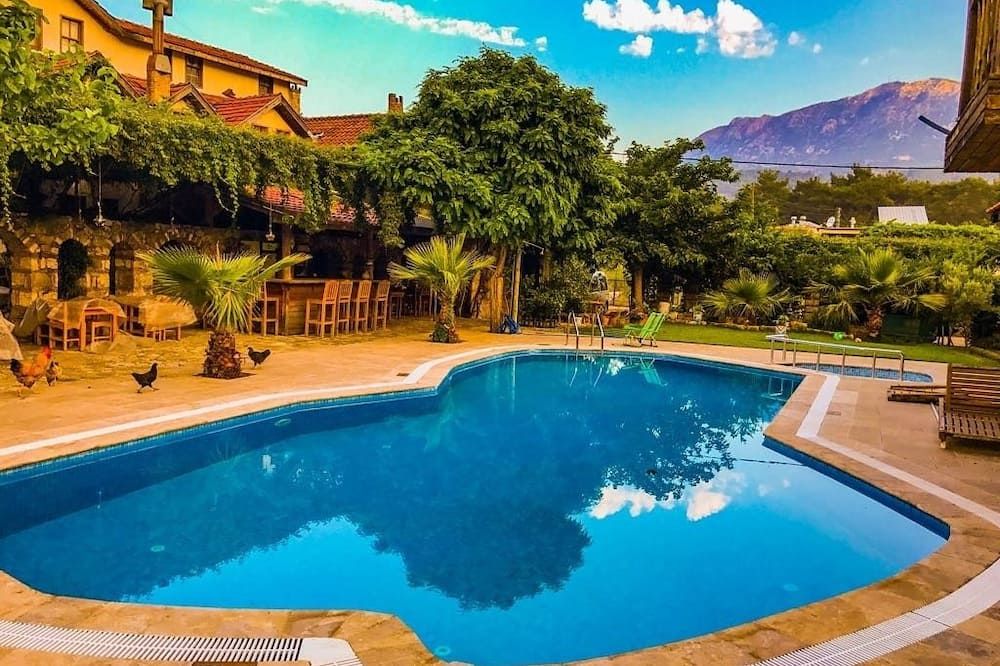 Pool Foto