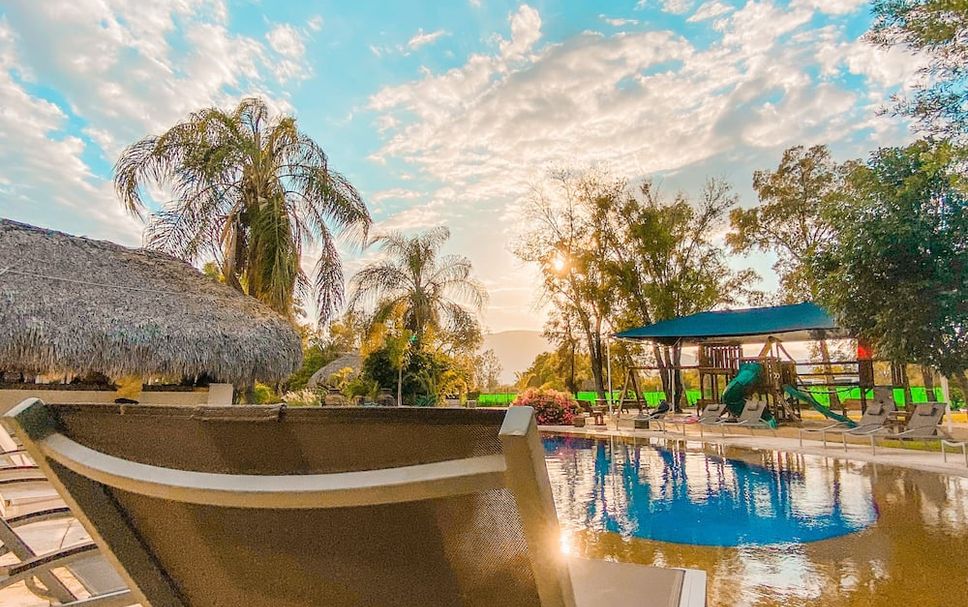 Pool Foto
