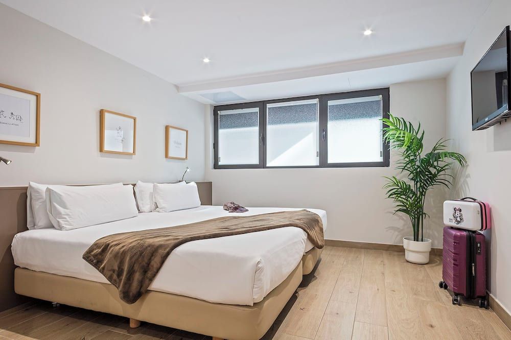 Altres