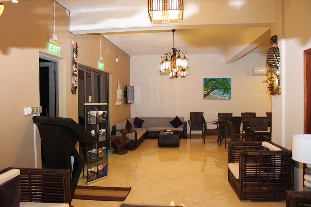 Altres