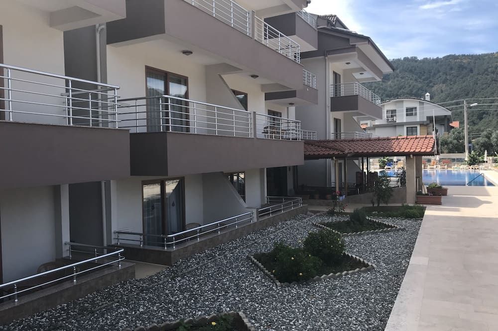 Edifici