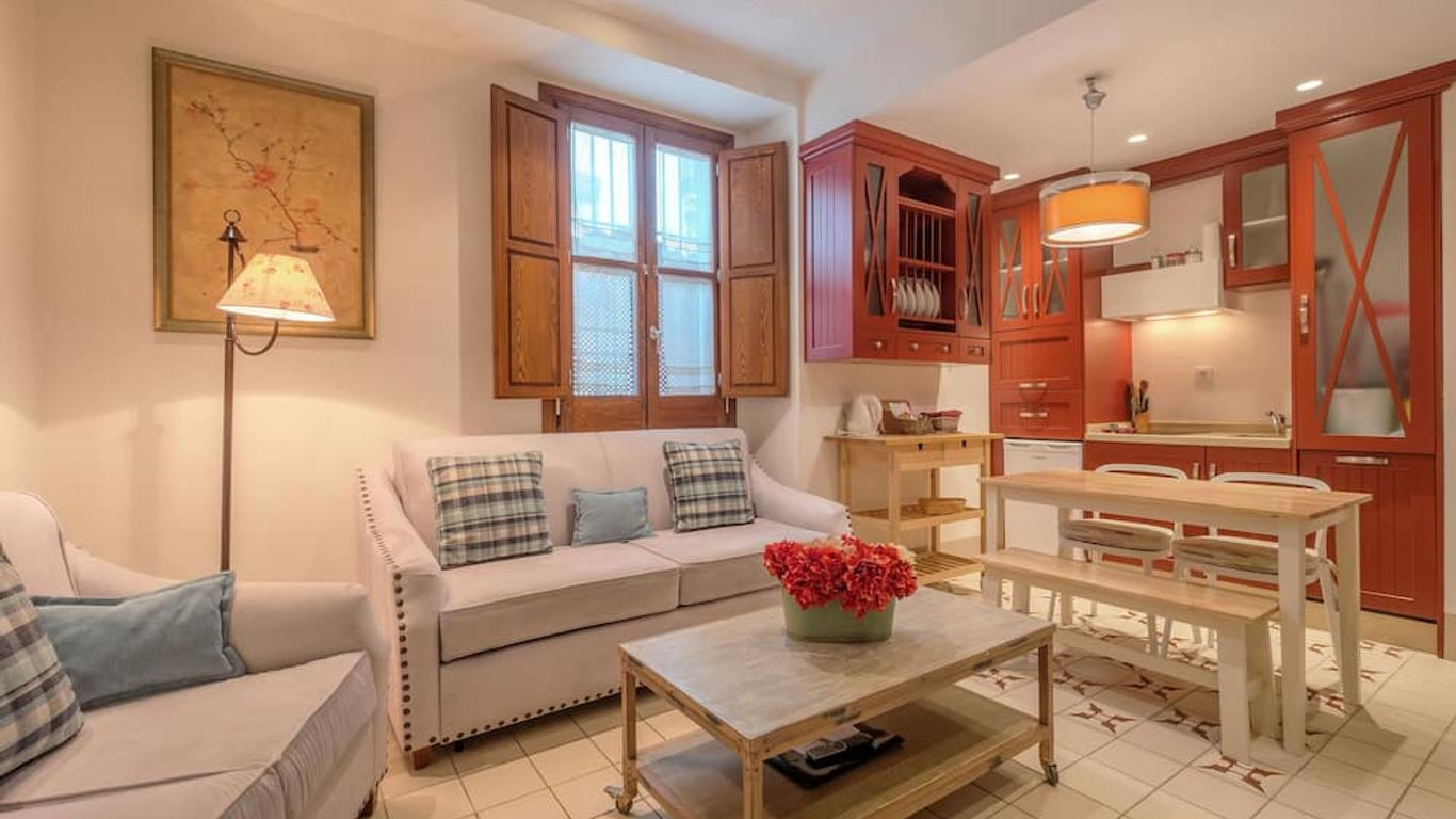 Apartasuites Alberca Deluxe