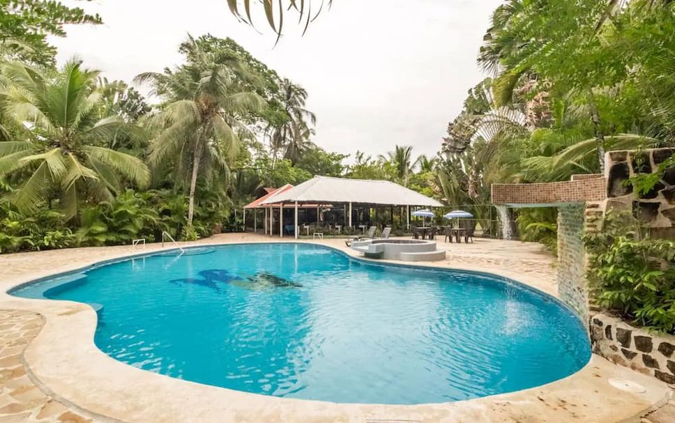 Pool Foto