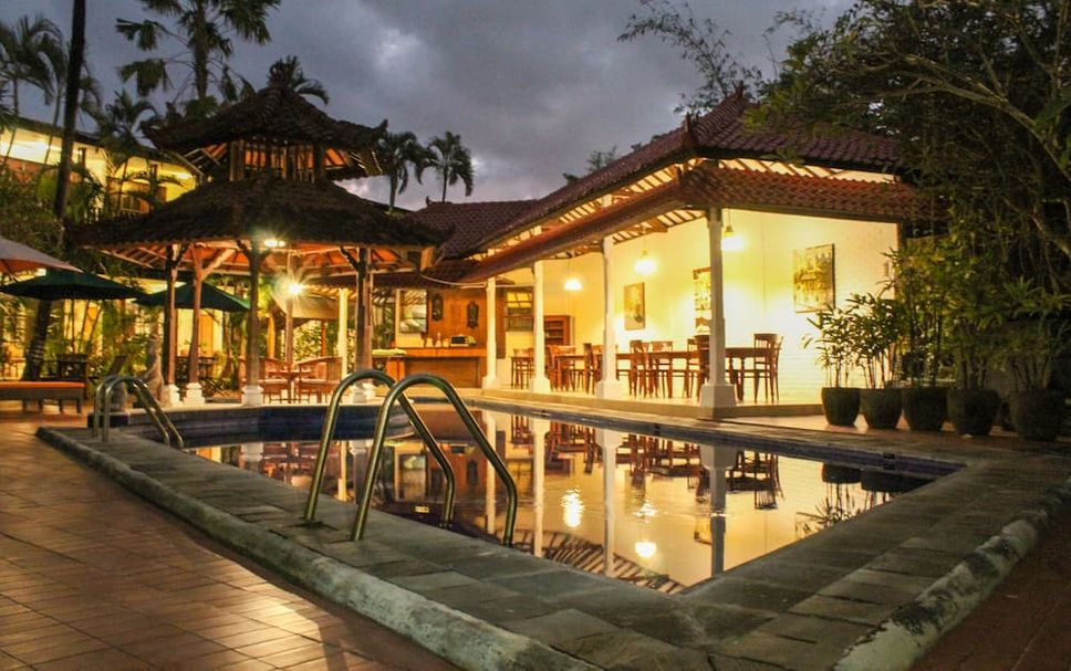 Pool Foto