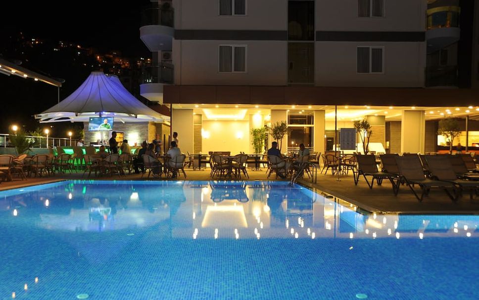 Pool Foto