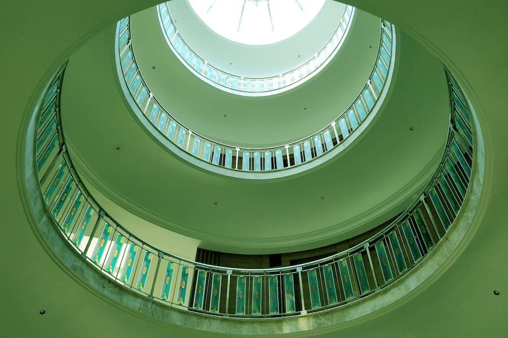 Escales
