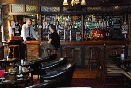 Bar