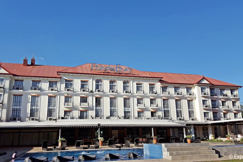 Edifici