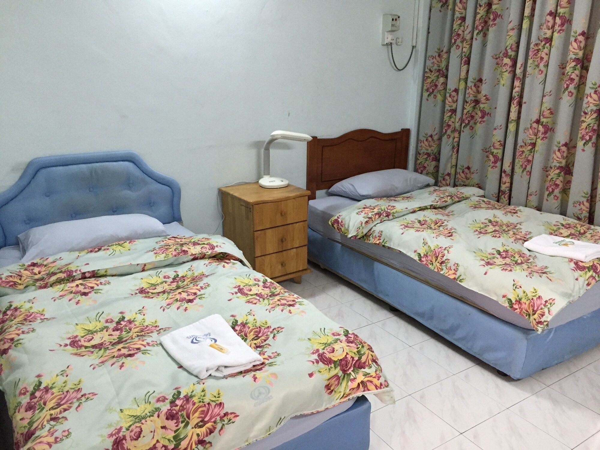 Altres