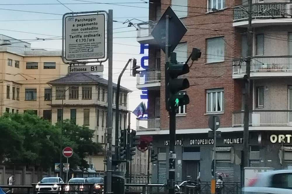 Altres