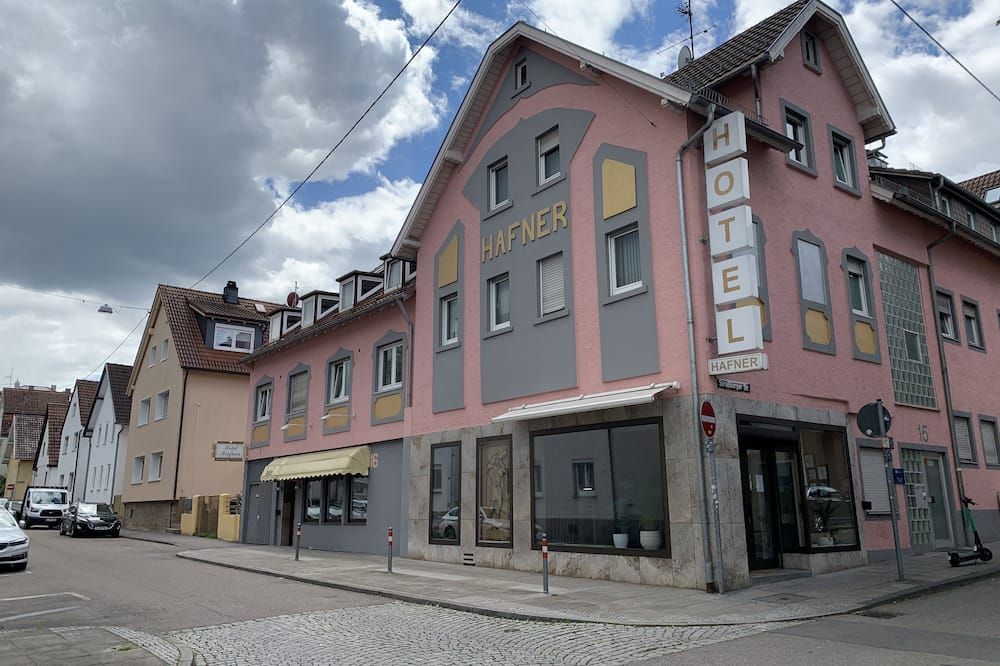 Edifici