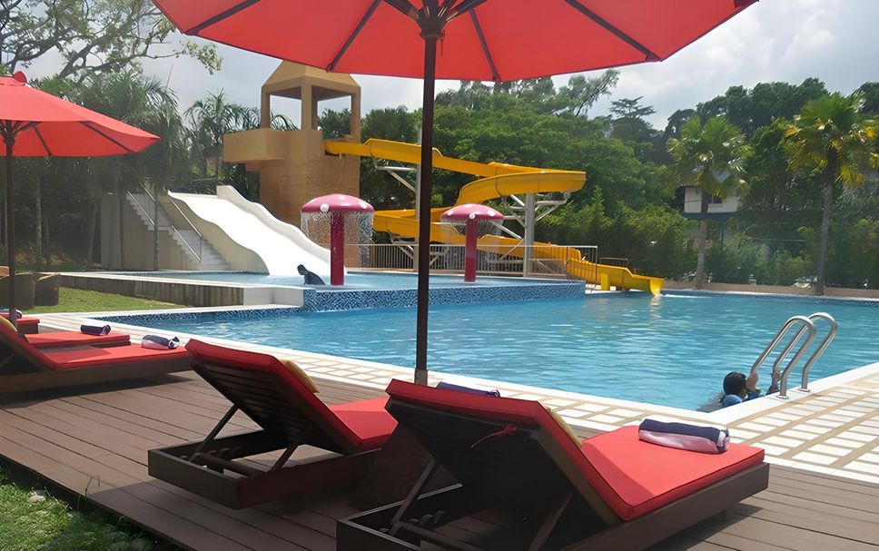 Pool Foto