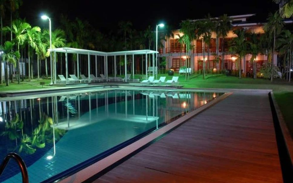 Pool Foto