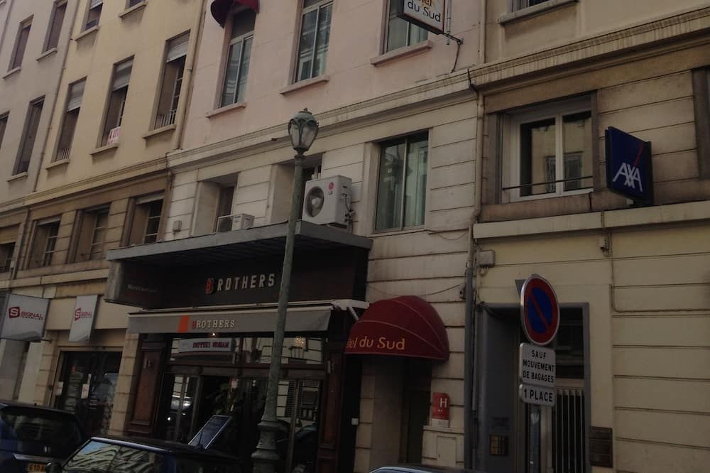 Edifici