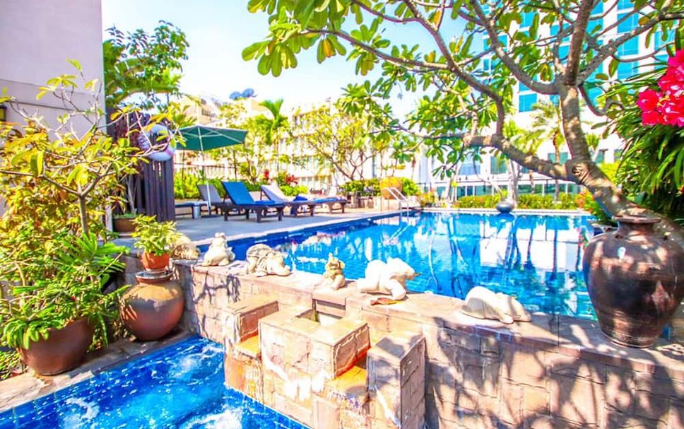 Pool Foto