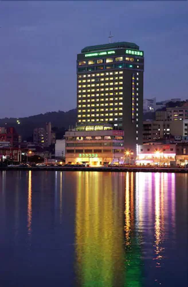 Edifici