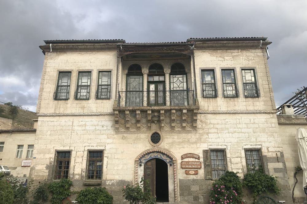 Edifici