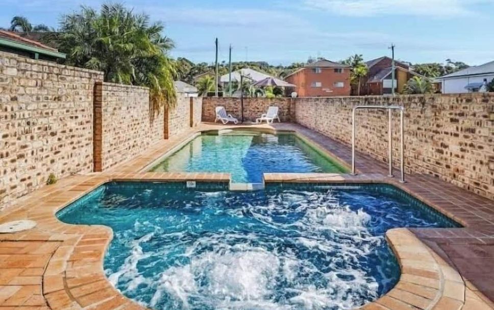 Pool Foto