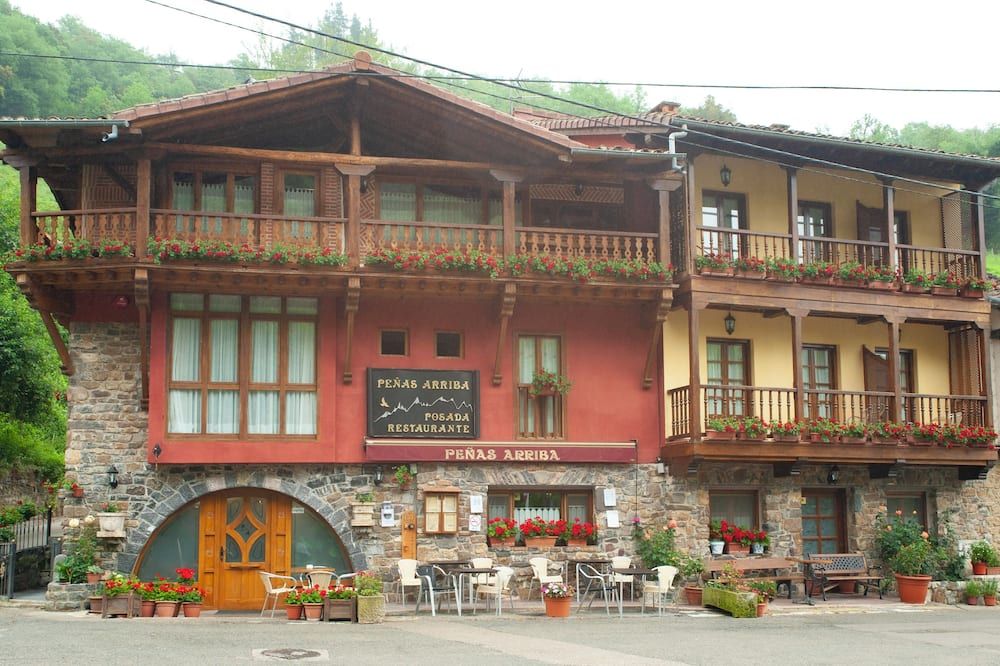 Edifici