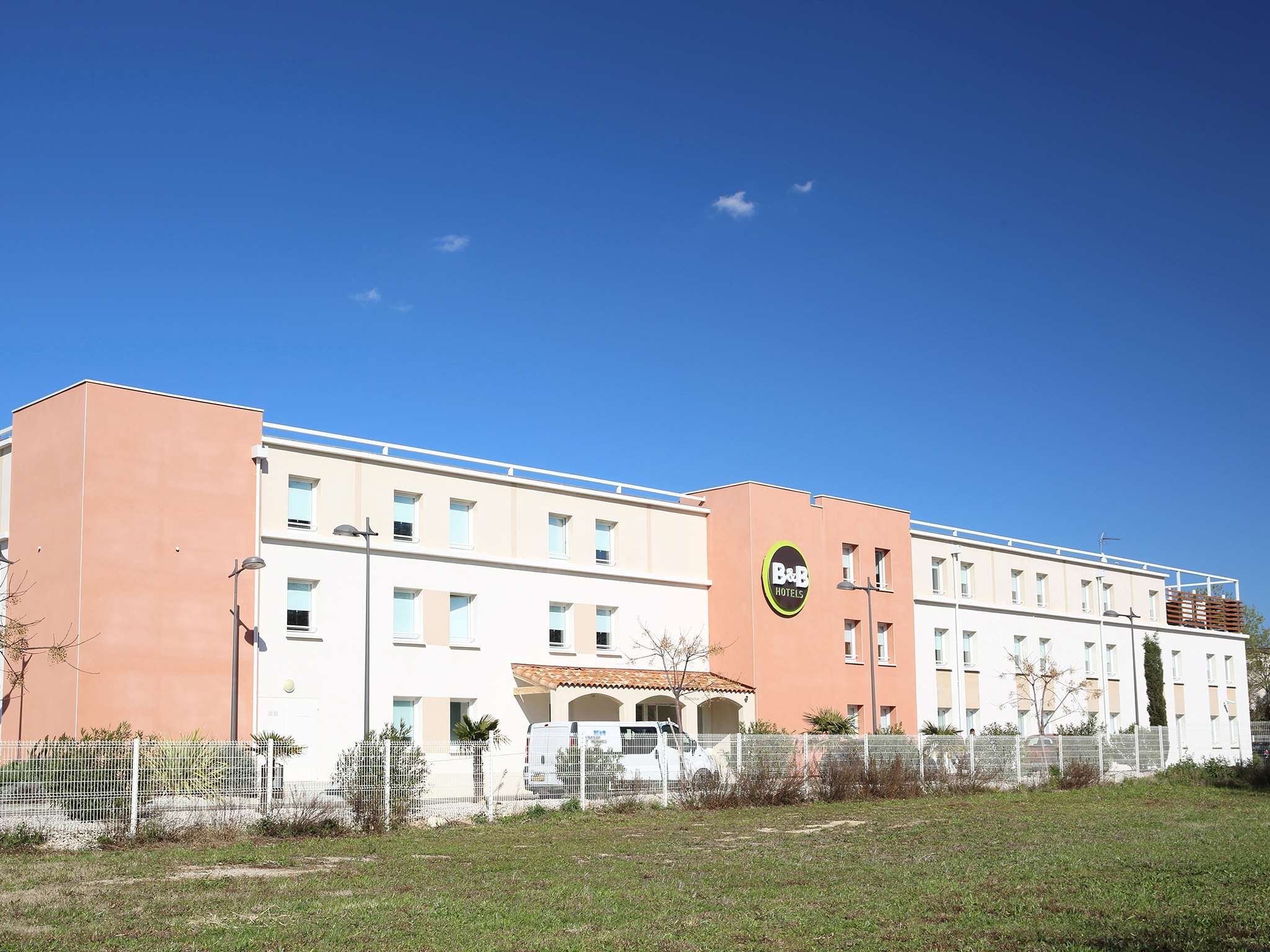 Edifici