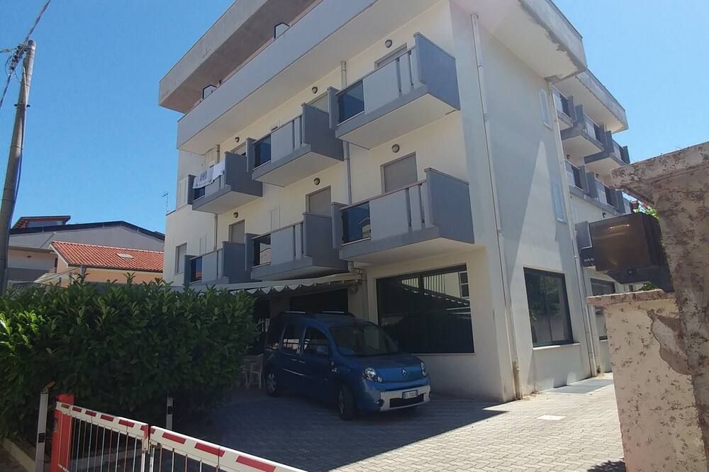 Edifici
