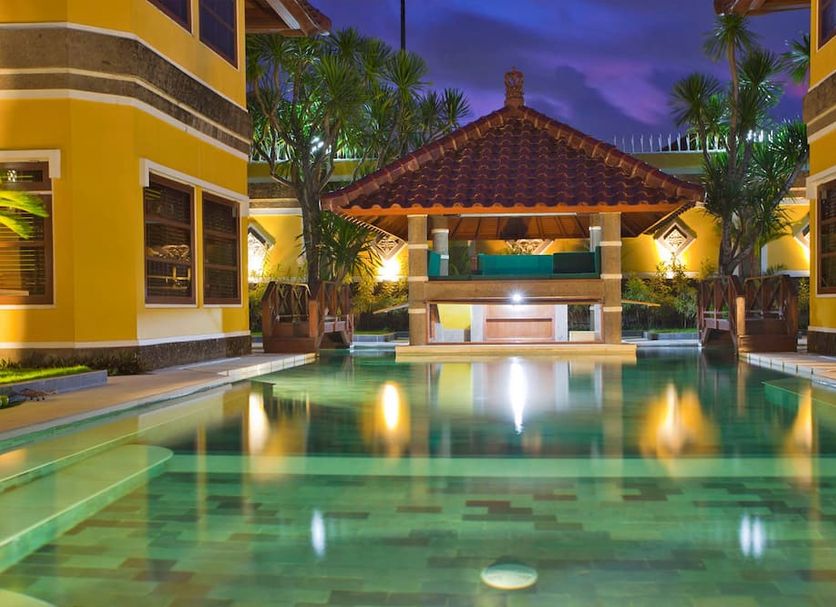 Pool Foto