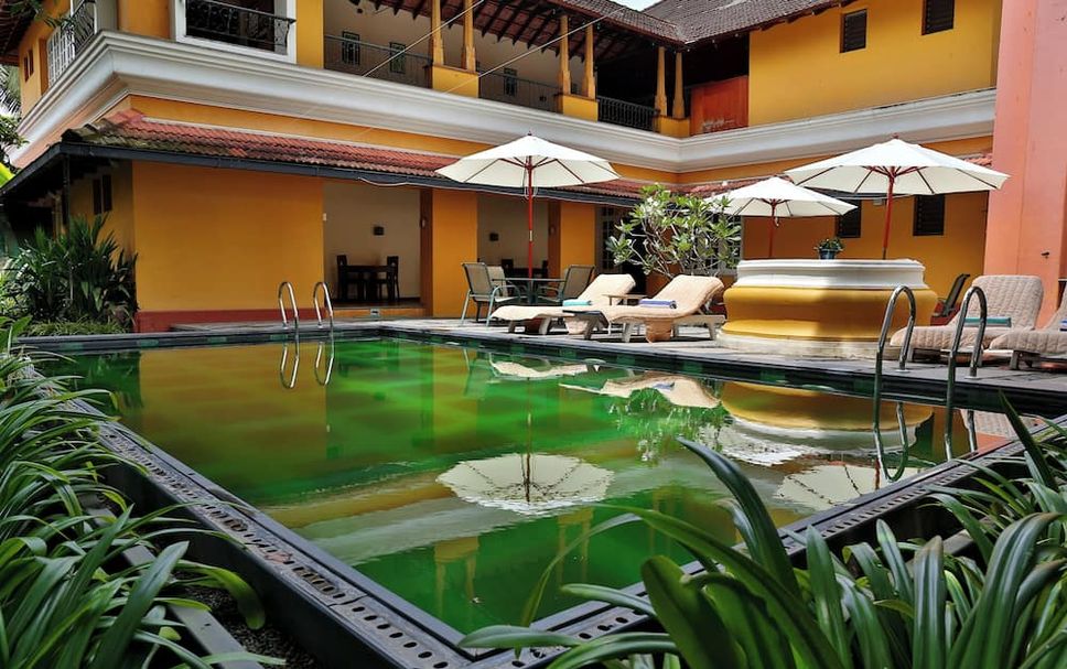 Pool Foto