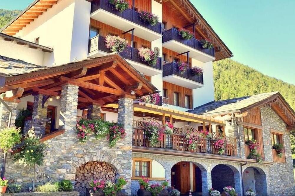 Edifici