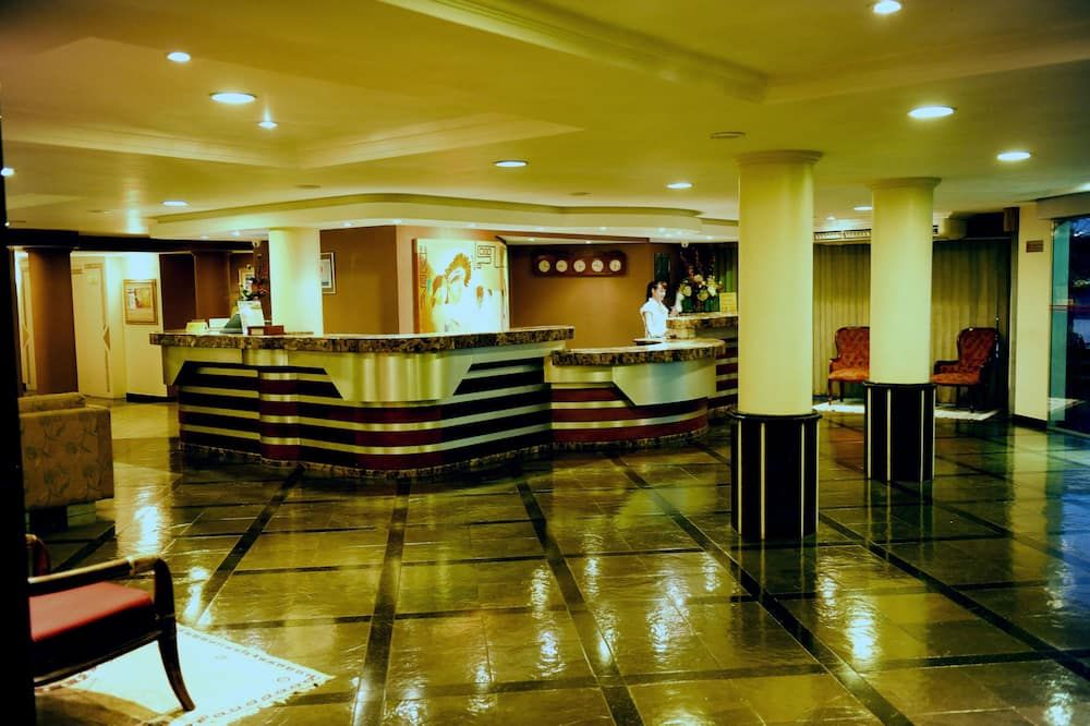 Recepció Foto