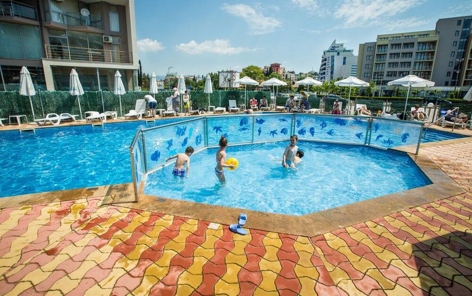 Pool Foto