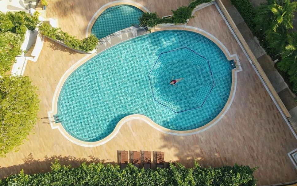 Pool Foto
