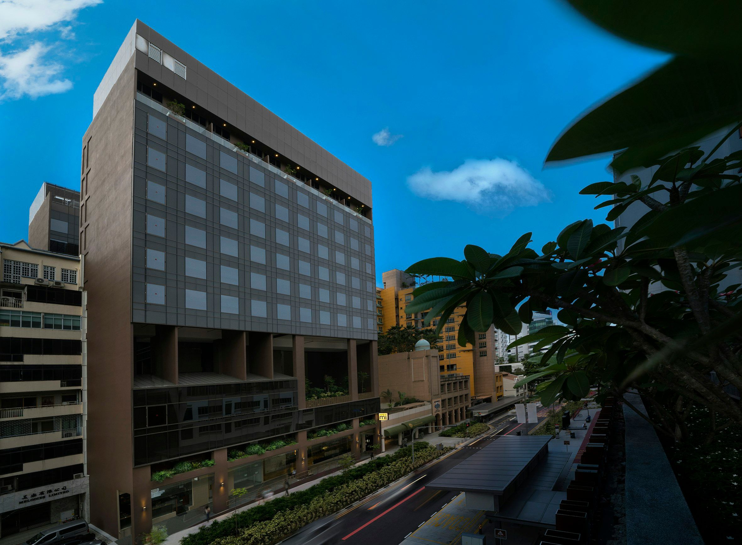 Edifici