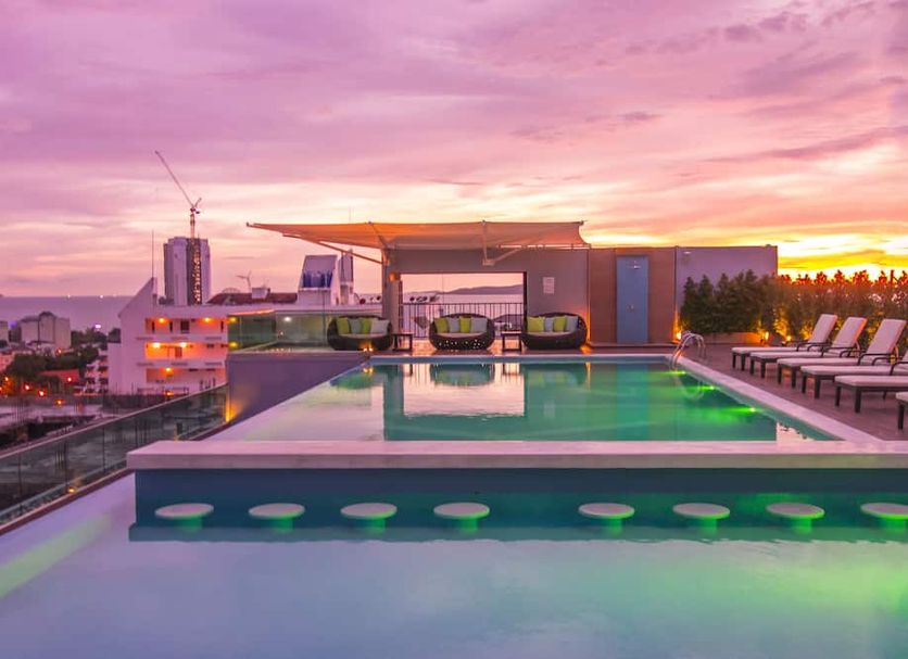 Pool Foto