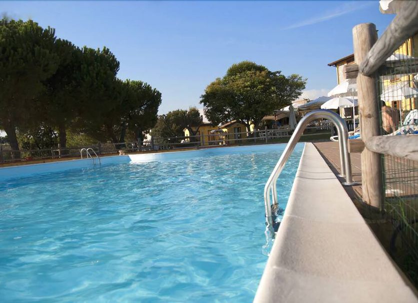 Pool Foto