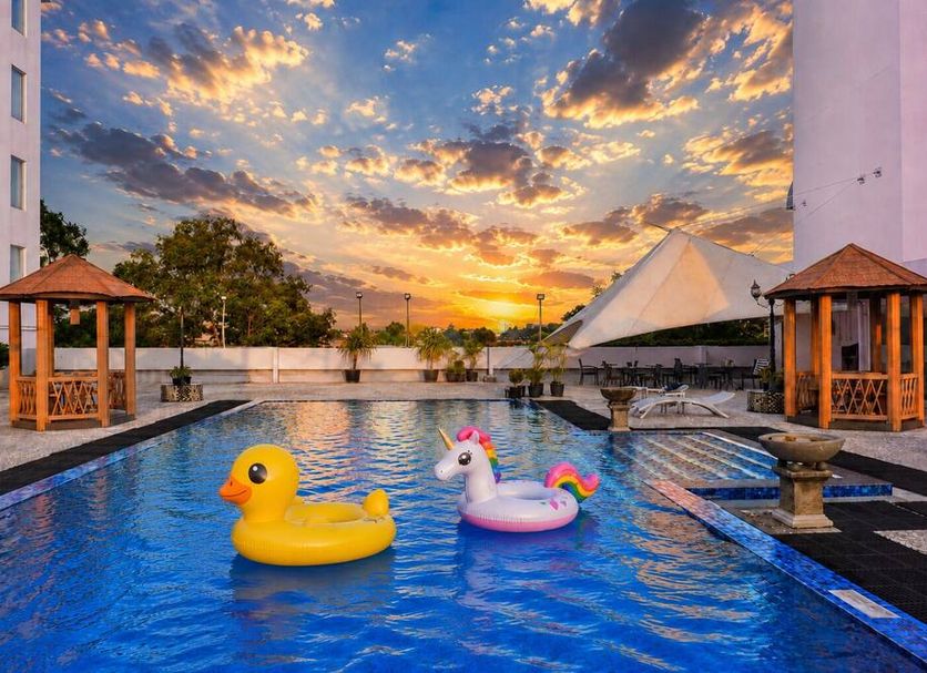 Pool Foto