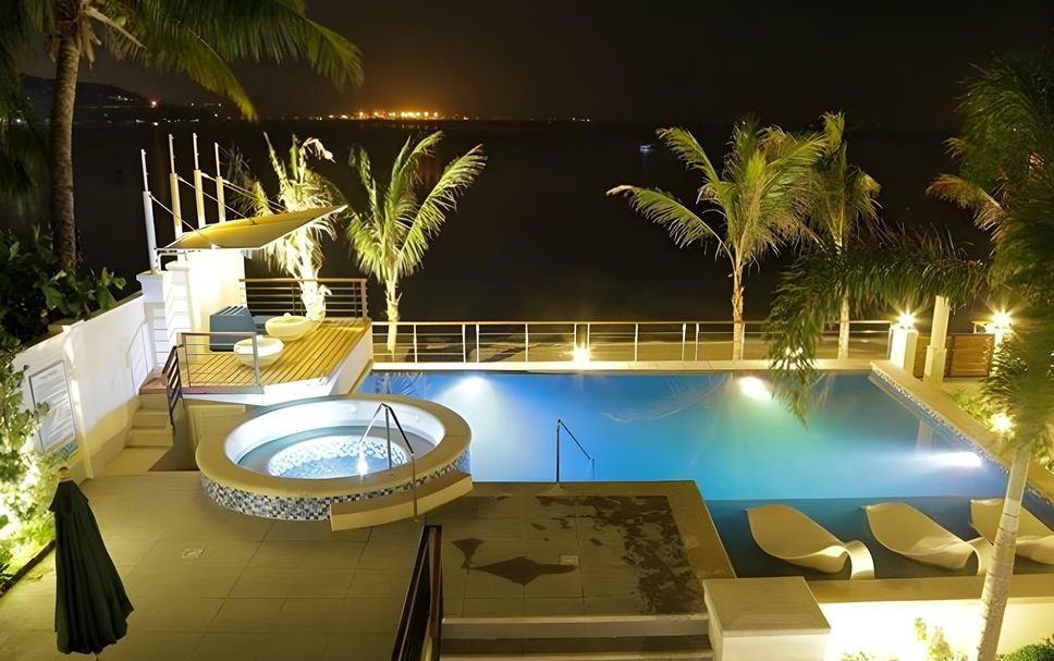 Pool Foto