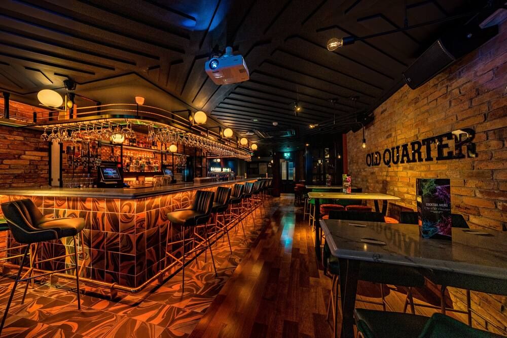 Bar