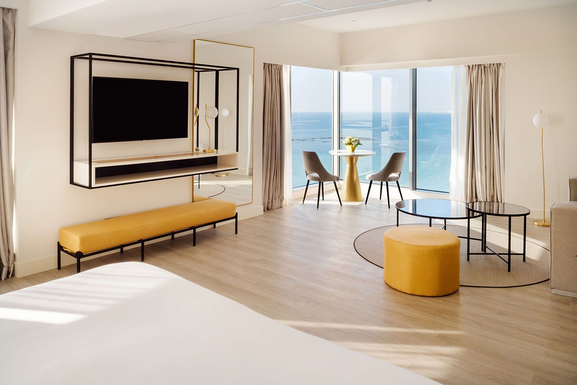 Altres