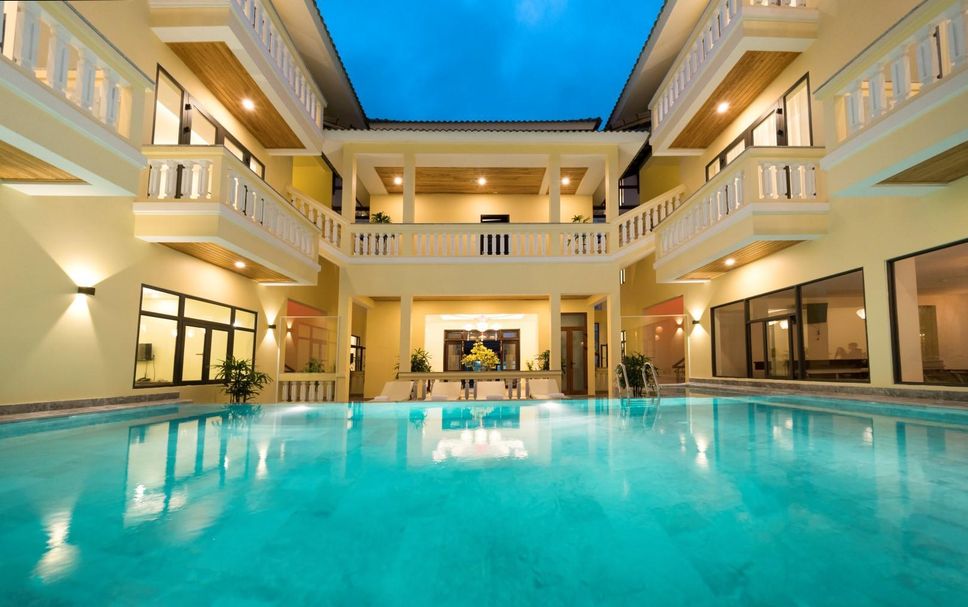 Pool Foto
