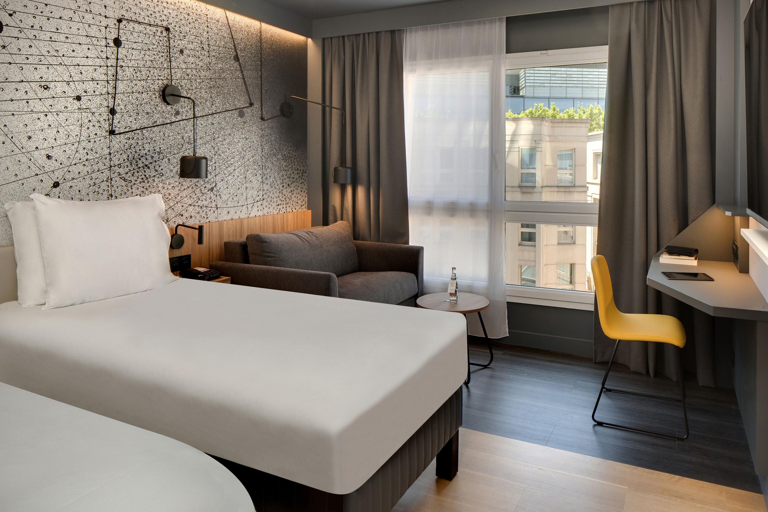 Altres