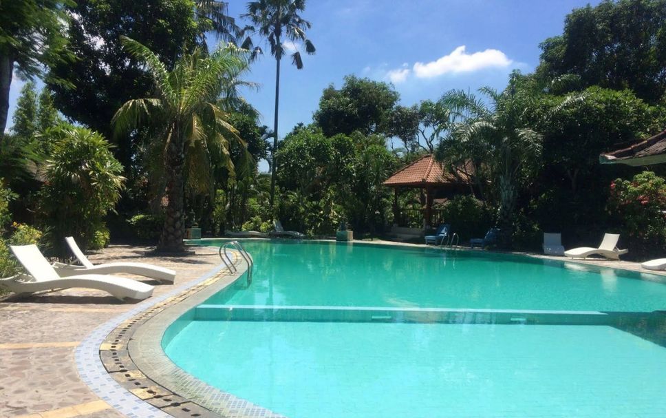 Pool Foto