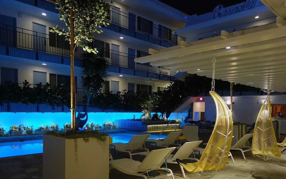 Pool Foto