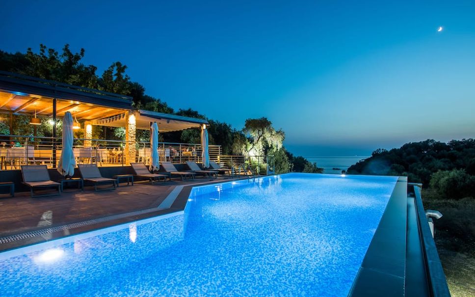Pool Foto