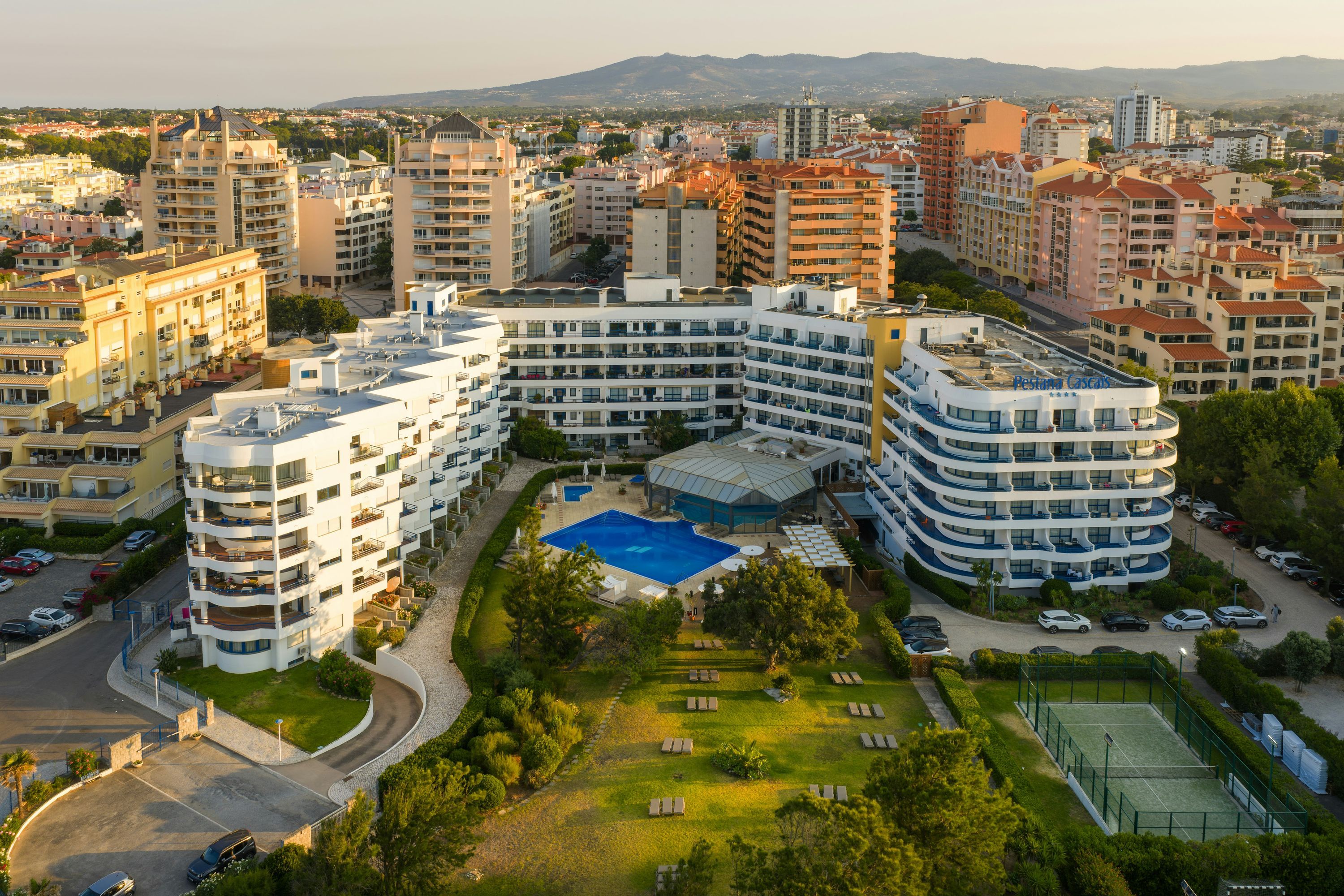 Edifici