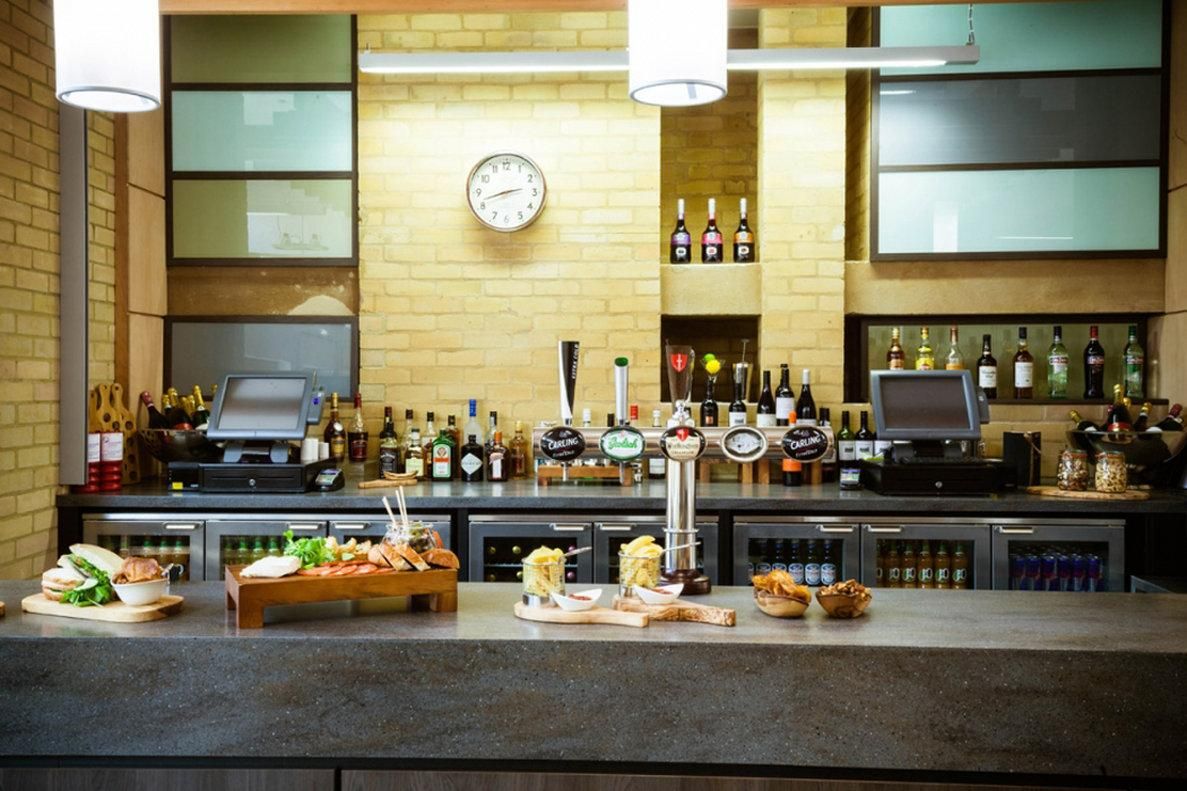 Bar