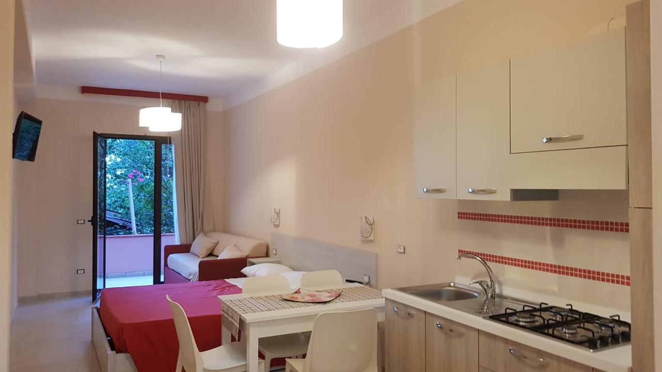 Jolly Residence
